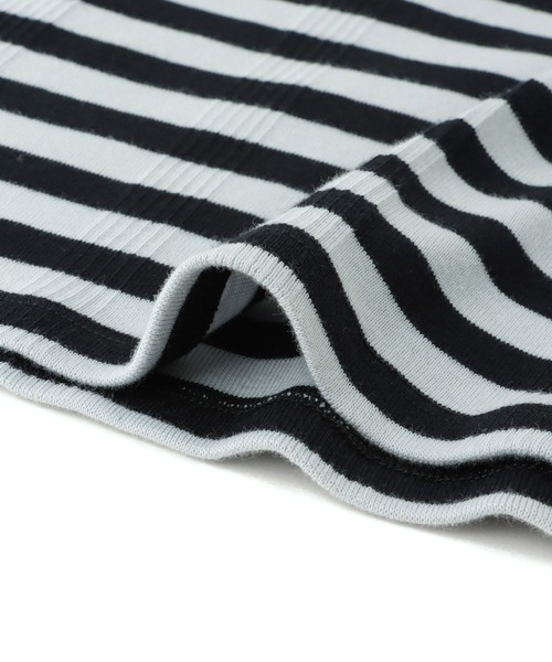 ADAM ET ROPE'(アダムエロペ)の「【Miller for ADAM ET ROPE'】別注 スクエアタンク(タンクトップ・レディース・ブルー/キナリ・FREE)」の20枚目の写真