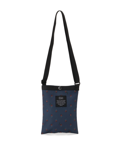 one'sterrace(ワンズテラス)の「KiU サコッシュ ミニ(ショルダーバッグ・レディース・カーキ系5/アイボリー系8/ブルー系その他7・99)」の3枚目の写真