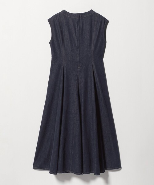 UNITED ARROWS（ユナイテッドアローズ）の「ステッチ Vネック デニムワンピース（ワンピース・レディース・ネイビー/コバルトブルー・38/36）」の12枚目の写真