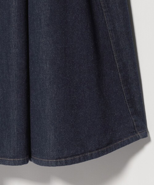 UNITED ARROWS（ユナイテッドアローズ）の「ステッチ Vネック デニムワンピース（ワンピース・レディース・ネイビー/コバルトブルー・38/36）」の15枚目の写真