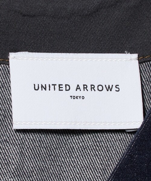 UNITED ARROWS（ユナイテッドアローズ）の「ステッチ Vネック デニムワンピース（ワンピース・レディース・ネイビー/コバルトブルー・38/36）」の21枚目の写真