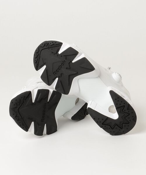 Reebok(リーボック)の「リーボック Reebok インスタポンプフューリー サンダル ジップ INSTAPUMP FURY SANDAL ZIP(サンダル・レディース・ホワイト・23.0cm/25.0cm/26.0cm/24.0cm)」の2枚目の写真