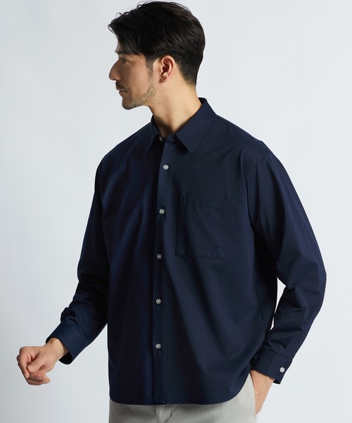 LANVIN en Bleu(ランバンオンブルー)の「イージーケア ワンポイントロゴ 長袖シャツ(シャツ/ブラウス・メンズ・ネイビー/ホワイト/サックスブルー・48/46/52/50)」の2枚目の写真