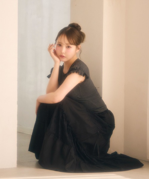 miune(ミューヌ)の「パフスリーブロゴTee(Tシャツ/カットソー・レディース・ホワイト/ブラック/チャコールグレー・FREE)」の20枚目の写真