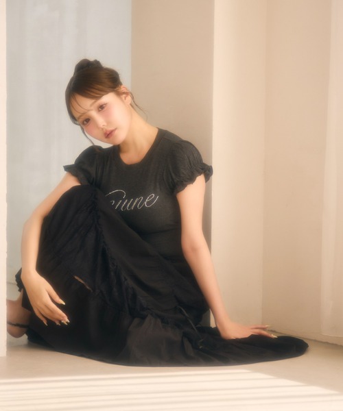 miune(ミューヌ)の「パフスリーブロゴTee(Tシャツ/カットソー・レディース・ホワイト/ブラック/チャコールグレー・FREE)」の21枚目の写真