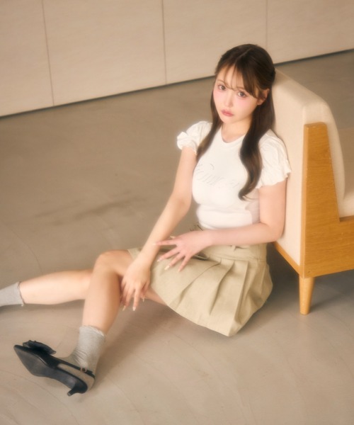 miune(ミューヌ)の「パフスリーブロゴTee(Tシャツ/カットソー・レディース・ホワイト/ブラック/チャコールグレー・FREE)」の12枚目の写真