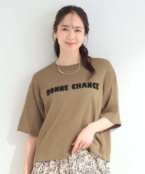 SHOO・LA・RUE（シューラルー）の「【体型カバー】程よい透け感 デザインアソート 5分袖シアーニット（ニット/セーター・レディース・ブラック系1/パープル系2/ホワイト系3/ブラウン系1・00）」の5枚目の写真