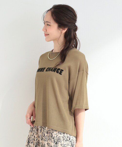 SHOO・LA・RUE（シューラルー）の「【体型カバー】程よい透け感 デザインアソート 5分袖シアーニット（ニット/セーター・レディース・ブラック系1/パープル系2/ホワイト系3/ブラウン系1・00）」の6枚目の写真