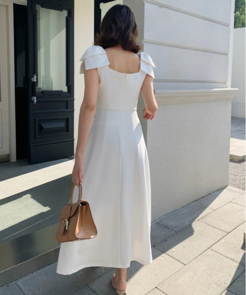 BIRTHDAY BASH(バースデイバッシュ)の「NINA RIBBON DRESS(ニーナリボンドレス)(ワンピース・レディース・ホワイト/ブラック・MEDIUM/SMALL)」の7枚目の写真