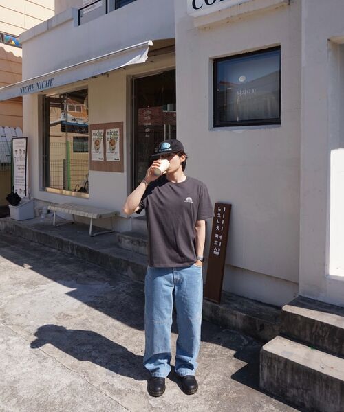 HELLO SUNRISE(ハローサンライズ)の「HS OG Logo Tee_Charcoal(Tシャツ/カットソー・レディース・ダークグレー・LARGE/MEDIUM/SMALL/X-LARGE)」の5枚目の写真