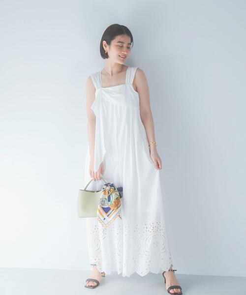 URBAN RESEARCH ROSSO WOMEN（アーバンリサーチ　ロッソ）の「コットンエンブロイダリーオールインワン（その他パンツ・レディース・ホワイト/ブラック・36/38）」の15枚目の写真