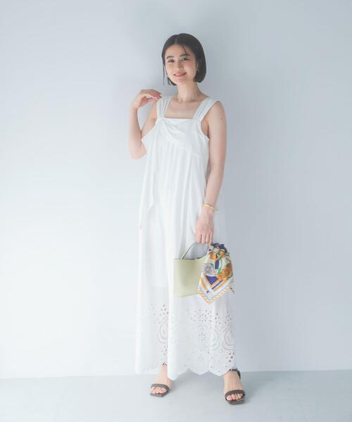 URBAN RESEARCH ROSSO WOMEN（アーバンリサーチ　ロッソ）の「コットンエンブロイダリーオールインワン（その他パンツ・レディース・ホワイト/ブラック・36/38）」の18枚目の写真