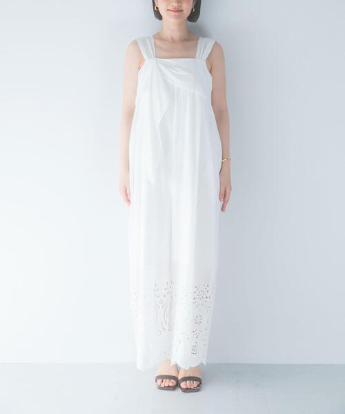 URBAN RESEARCH ROSSO WOMEN（アーバンリサーチ　ロッソ）の「コットンエンブロイダリーオールインワン（その他パンツ・レディース・ホワイト/ブラック・36/38）」の22枚目の写真