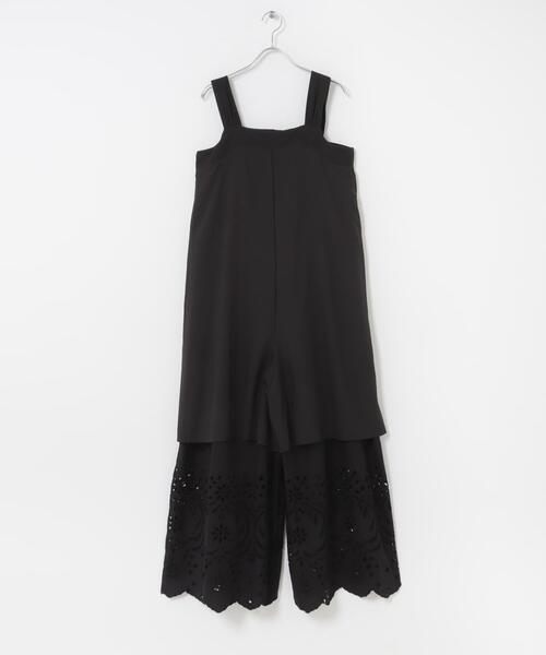 URBAN RESEARCH ROSSO WOMEN（アーバンリサーチ　ロッソ）の「コットンエンブロイダリーオールインワン（その他パンツ・レディース・ホワイト/ブラック・36/38）」の11枚目の写真