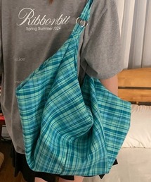 チェック柄ショルダーバッグ