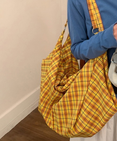ONEP STAR（ワンピスター）の「チェック柄ショルダーバッグ（ショルダーバッグ・レディース・グリーン/イエロー/ターコイズブルー・FREE）」の3枚目の写真