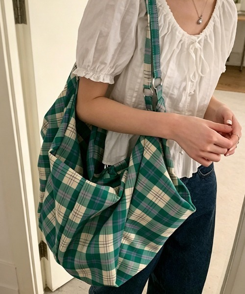 ONEP STAR（ワンピスター）の「チェック柄ショルダーバッグ（ショルダーバッグ・レディース・グリーン/イエロー/ターコイズブルー・FREE）」の2枚目の写真