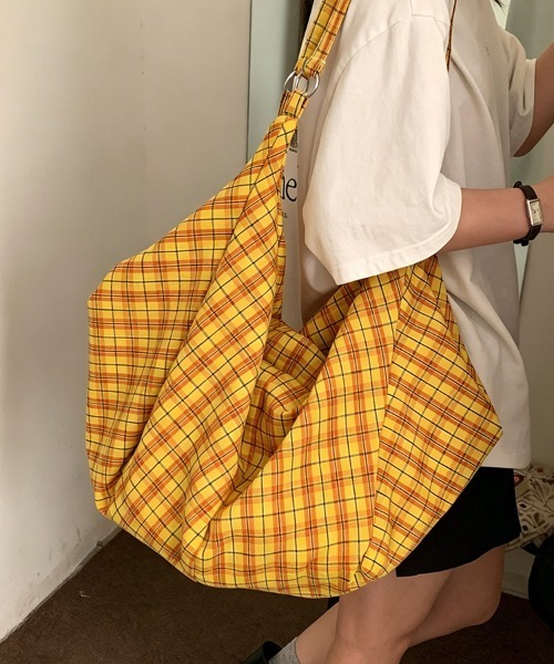 ONEP STAR（ワンピスター）の「チェック柄ショルダーバッグ（ショルダーバッグ・レディース・グリーン/イエロー/ターコイズブルー・FREE）」の4枚目の写真