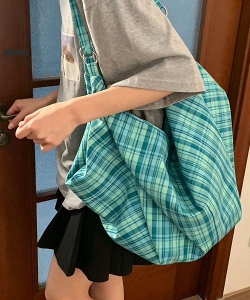 ONEP STAR（ワンピスター）の「チェック柄ショルダーバッグ（ショルダーバッグ・レディース・グリーン/イエロー/ターコイズブルー・FREE）」の7枚目の写真