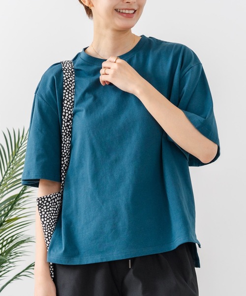 fort point(フォーポイント)の「【C-FORTPOINT/フォートポイント】【ベルスリーブで魅せる、大人のこなれTシャツ。】ベルスリーブ オーバーサイズTシャツ 綿100% 華奢見え ゆったり 二の腕カバー(Tシャツ/カットソー・レディース・ブラック/ブルー/グリーン/オフホワイト・FREE)」の4枚目の写真