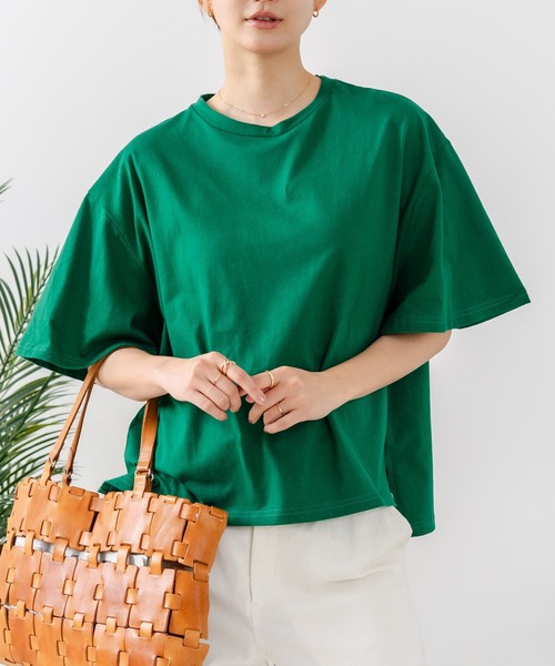 fort point(フォーポイント)の「【C-FORTPOINT/フォートポイント】【ベルスリーブで魅せる、大人のこなれTシャツ。】ベルスリーブ オーバーサイズTシャツ 綿100% 華奢見え ゆったり 二の腕カバー(Tシャツ/カットソー・レディース・ブラック/ブルー/グリーン/オフホワイト・FREE)」の2枚目の写真