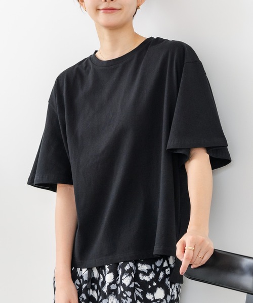 fort point(フォーポイント)の「【C-FORTPOINT/フォートポイント】【ベルスリーブで魅せる、大人のこなれTシャツ。】ベルスリーブ オーバーサイズTシャツ 綿100% 華奢見え ゆったり 二の腕カバー(Tシャツ/カットソー・レディース・ブラック/ブルー/グリーン/オフホワイト・FREE)」の1枚目の写真