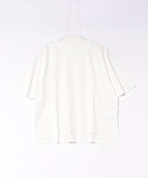 fort point(フォーポイント)の「【C-FORTPOINT/フォートポイント】【ベルスリーブで魅せる、大人のこなれTシャツ。】ベルスリーブ オーバーサイズTシャツ 綿100% 華奢見え ゆったり 二の腕カバー(Tシャツ/カットソー・レディース・ブラック/ブルー/グリーン/オフホワイト・FREE)」の22枚目の写真