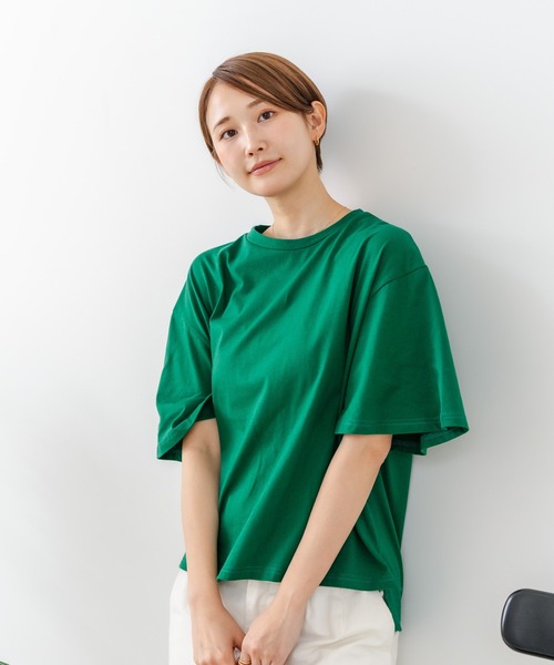 fort point(フォーポイント)の「【C-FORTPOINT/フォートポイント】【ベルスリーブで魅せる、大人のこなれTシャツ。】ベルスリーブ オーバーサイズTシャツ 綿100% 華奢見え ゆったり 二の腕カバー(Tシャツ/カットソー・レディース・ブラック/ブルー/グリーン/オフホワイト・FREE)」の8枚目の写真