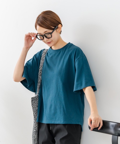 fort point(フォーポイント)の「【C-FORTPOINT/フォートポイント】【ベルスリーブで魅せる、大人のこなれTシャツ。】ベルスリーブ オーバーサイズTシャツ 綿100% 華奢見え ゆったり 二の腕カバー(Tシャツ/カットソー・レディース・ブラック/ブルー/グリーン/オフホワイト・FREE)」の18枚目の写真