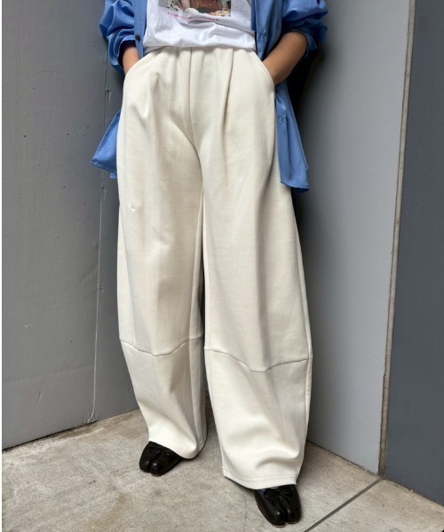 DROIT BELLO（ドロイトベロ）の「DROIT BELLO（ドロイトベロ）ポンチカーブパンツ（その他パンツ・レディース・ホワイト系2/ブラック・38）」の2枚目の写真