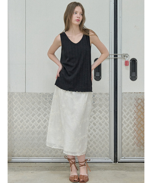 AVANT-G(アバン)の「Knit Sleeveless Top - BLACK(Tシャツ/カットソー・レディース・その他・FREE)」の4枚目の写真
