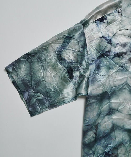 UJOH（ウジョー）の「【UJOH HOMME】Slit Sleeve Open Collar Shirt（シャツ/ブラウス・メンズ・ライトグレー/ダークグレー・5/4）」の10枚目の写真