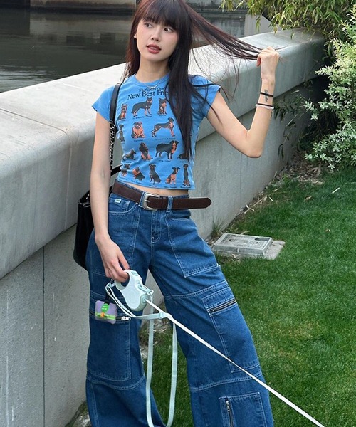 AsheKsha（アシクシャ）の「犬柄クロップドTシャツ（Tシャツ/カットソー・レディース・ブルー・M）」の7枚目の写真