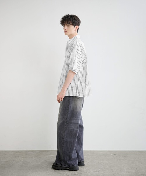 LILL(リル)の「リラクシングピンストライプレギュラーカラーハーフスリーブシャツ(シャツ/ブラウス・メンズ・ホワイト/サックスブルー/ブラック・L/M/S/XL)」の8枚目の写真