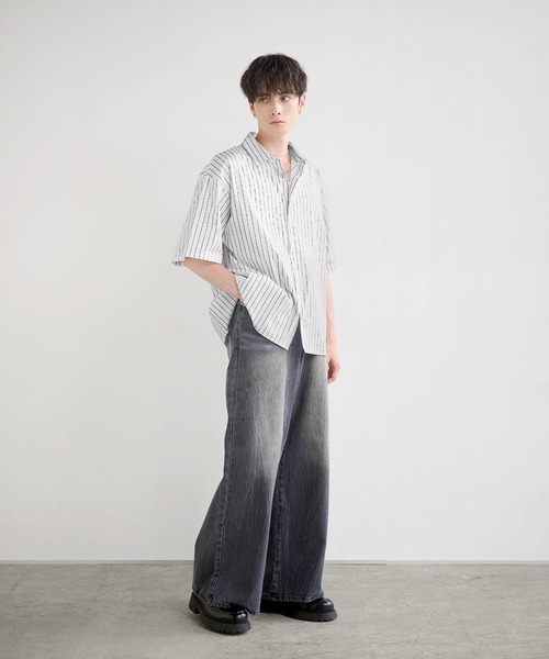LILL(リル)の「リラクシングピンストライプレギュラーカラーハーフスリーブシャツ(シャツ/ブラウス・メンズ・ホワイト/サックスブルー/ブラック・L/M/S/XL)」の9枚目の写真