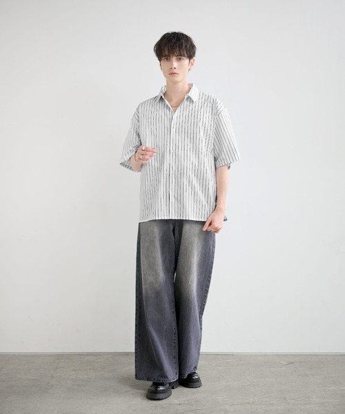 LILL(リル)の「リラクシングピンストライプレギュラーカラーハーフスリーブシャツ(シャツ/ブラウス・メンズ・ホワイト/サックスブルー/ブラック・L/M/S/XL)」の12枚目の写真