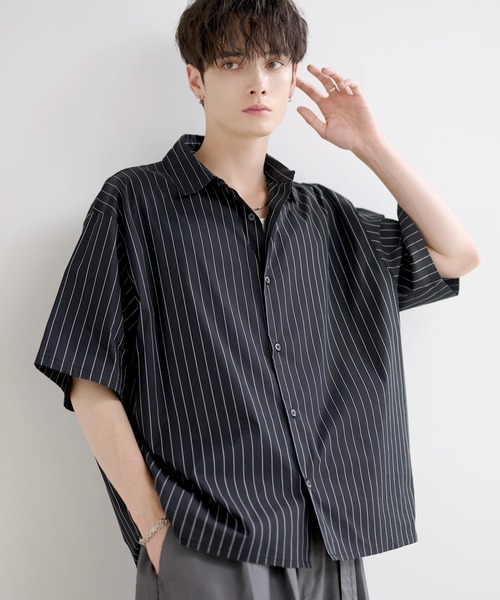 LILL(リル)の「リラクシングピンストライプレギュラーカラーハーフスリーブシャツ(シャツ/ブラウス・メンズ・ホワイト/サックスブルー/ブラック・L/M/S/XL)」の14枚目の写真