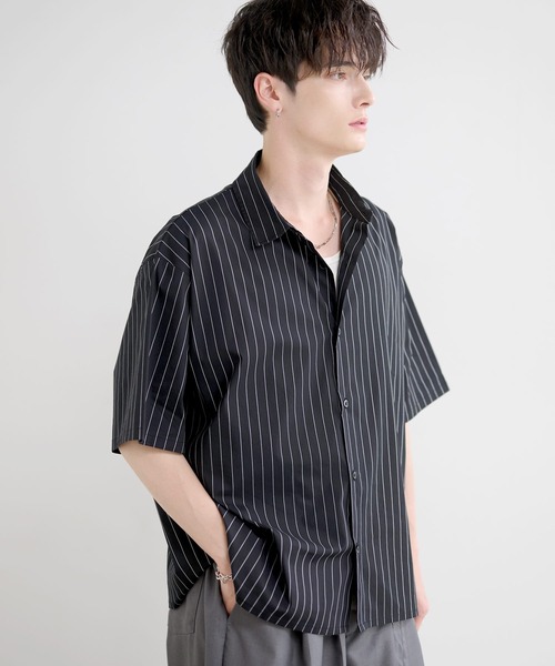 LILL(リル)の「リラクシングピンストライプレギュラーカラーハーフスリーブシャツ(シャツ/ブラウス・メンズ・ホワイト/サックスブルー/ブラック・L/M/S/XL)」の17枚目の写真