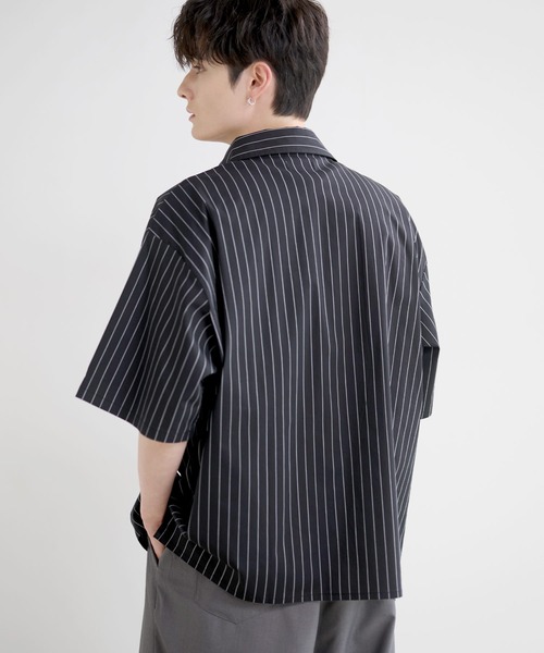 LILL(リル)の「リラクシングピンストライプレギュラーカラーハーフスリーブシャツ(シャツ/ブラウス・メンズ・ホワイト/サックスブルー/ブラック・L/M/S/XL)」の19枚目の写真