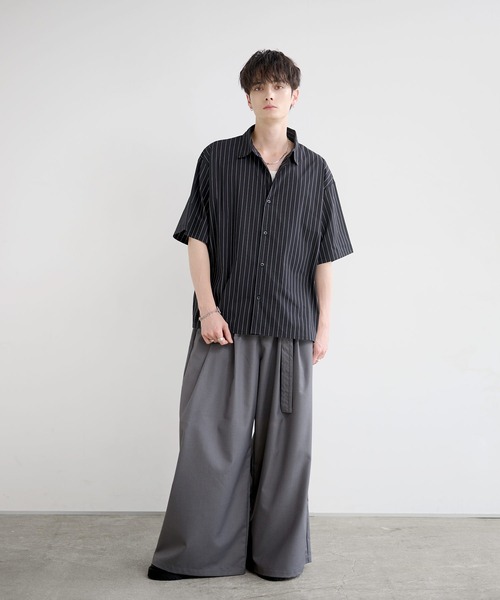 LILL(リル)の「リラクシングピンストライプレギュラーカラーハーフスリーブシャツ(シャツ/ブラウス・メンズ・ホワイト/サックスブルー/ブラック・L/M/S/XL)」の21枚目の写真