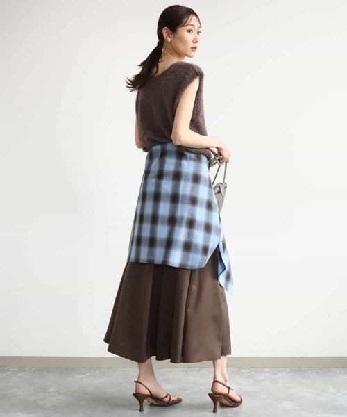 MK MICHEL KLEIN（エムケーミッシェルクラン）の「[洗える]前後2wayシャギーニットジレ（ニット/セーター・レディース・グレー系その他/ブラウン・38）」の7枚目の写真
