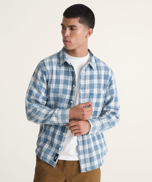VANS(バンズ)の「LAWSON ビンテージ インディゴ シャツ / Lawson Vintage Indigo LS Shirt VN000U56HEC1(シャツ/ブラウス・メンズ・インディゴブルー・SMALL/MEDIUM/LARGE/X-LARGE)」の1枚目の写真