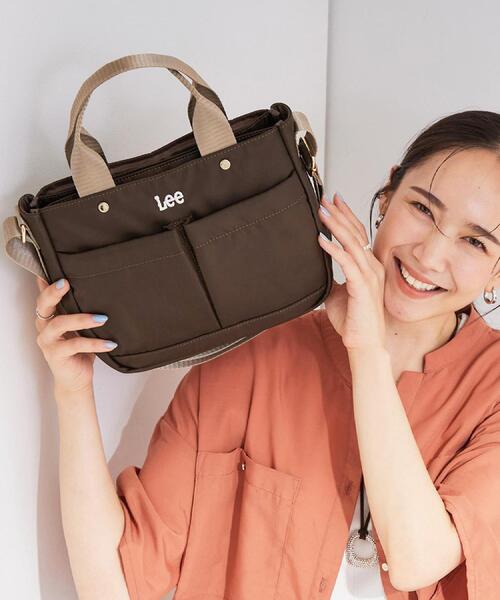 SHOO・LA・RUE(シューラルー)の「【Lee別注/撥水】フロント立体ポケットトートバッグ【2WAY】(トートバッグ・レディース・ブラック/グレー/アイボリー/ライトパープル/ピンク系その他2/ブラック系7/ブラウン系/ネイビー系5/サックスブルー系7/ゴールド系7・00)」の5枚目の写真