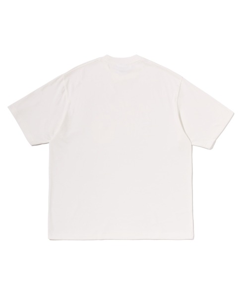 A BATHING APE(アベイシングエイプ)の「BAPE 3D HONEY LOGO RELAXED FIT TEE(Tシャツ/カットソー・メンズ・アイボリー/グレー/ネイビー・XX-LARGE/X-LARGE/LARGE/MEDIUM/SMALL)」の4枚目の写真