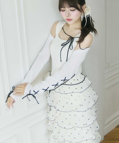 OLIVE des OLIVE(オリーブデオリーブ)の「【Belle Charme】Multi Tiered Frill Onepiece(ワンピース・レディース・ブラック/ホワイト/オフホワイト・FREE)」の12枚目の写真