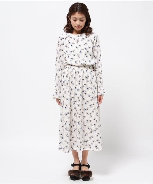 Chico（チコ）の「【who's who Chico】花柄マキシワンピース（ワンピース・レディース・オフホワイト/ピンク・FREE）」の3枚目の写真