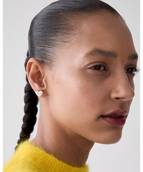 kate spade new york（ケイトスペード ニューヨーク）の「ハート アンド スペード ハート スペード ピアス（ピアス（両耳用）・レディース・ホワイト・ONESIZE）」の2枚目の写真