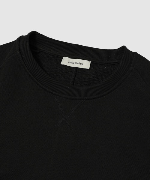 entire studios(エンタイアスタジオ)の「POD CREW(スウェット・メンズ・ブラック・M/L/XL)」の3枚目の写真