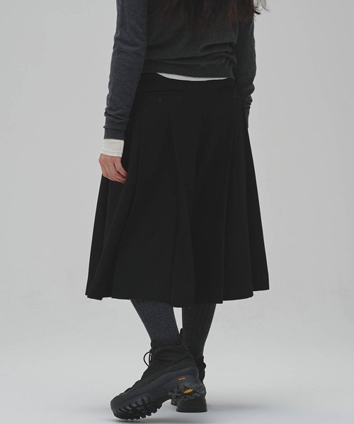 TODAYFUL（トゥデイフル）の「[TODAYFUL/トゥデイフル]Chino Bermuda Pants/チノバミューダパンツ/ハーフパンツ（チノパンツ・レディース・ベージュ/ブラック・38/36）」の7枚目の写真