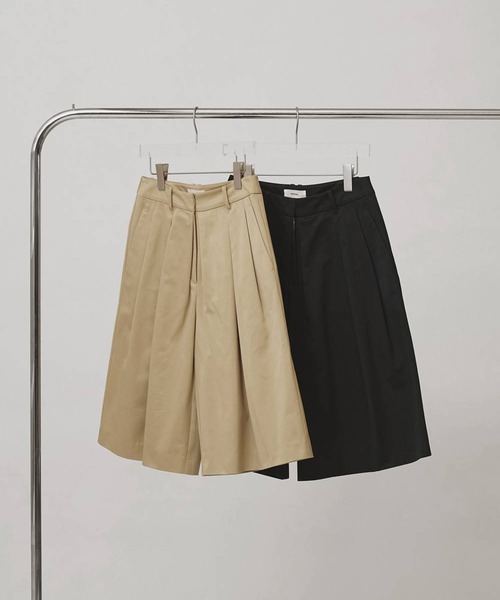 TODAYFUL（トゥデイフル）の「[TODAYFUL/トゥデイフル]Chino Bermuda Pants/チノバミューダパンツ/ハーフパンツ（チノパンツ・レディース・ベージュ/ブラック・38/36）」の17枚目の写真